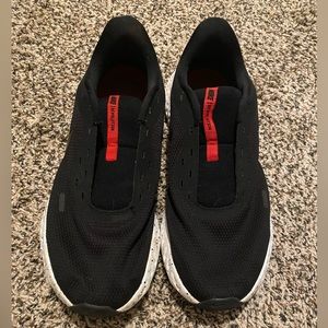 Nike revolution they are size 13